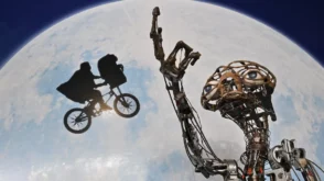 Muñeco de E.T fue subastado en 2.6 millones de dólares