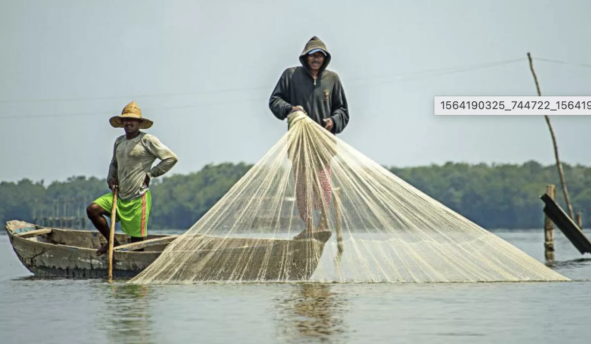 Pescadores colombianos piden apoyo al Gobierno Petro