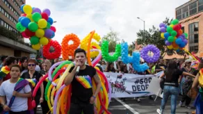 marcha lgbt+ Colombia 2023