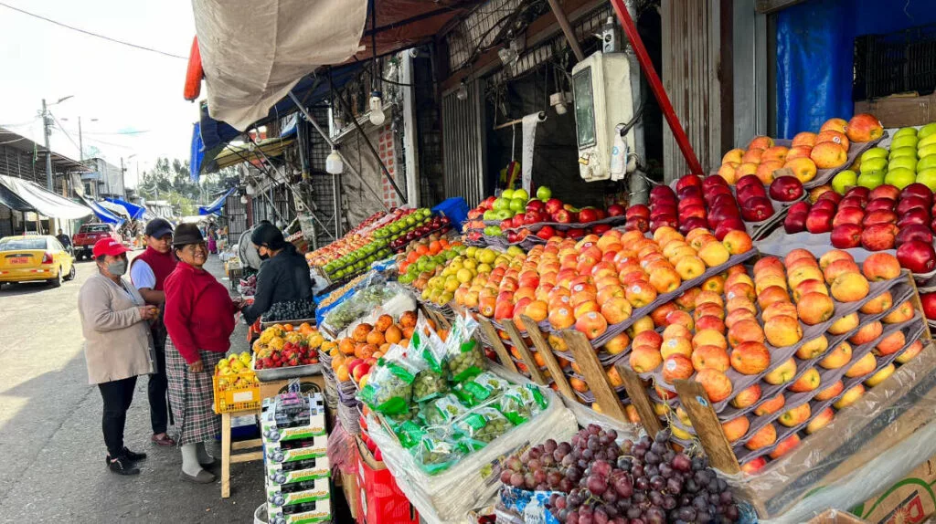 En Ecuador, 3,8 millones de personas o lo que es igual al 21,4% de la población no puede acceder a una dieta saludable, según la FAO.