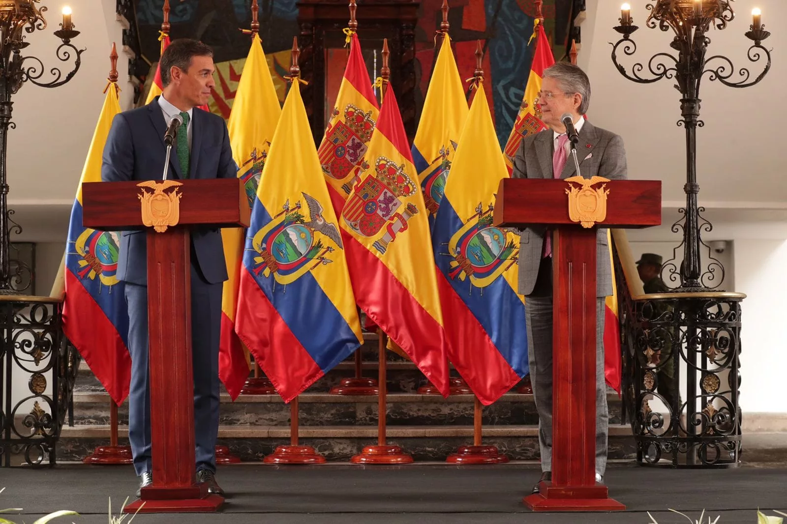 En un encuentro empresarial, el presidente Lasso, resaltó los negocios que el país europeo ya ha puesto en marcha y las oportunidades aún existentes en el amplio abanico de inversiones que dispone Ecuador.