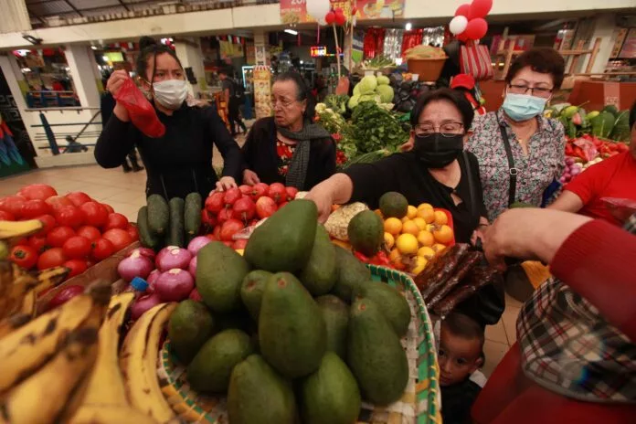 Las movilizaciones incrementaron los precios de productos como el pollo, los huevos y algunas verduras y frutas, debido a los problemas de traslado.