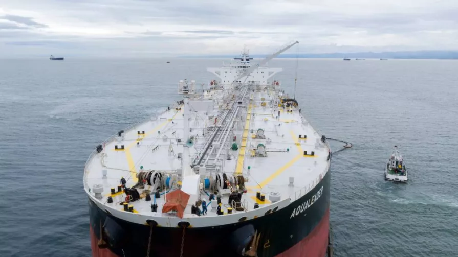 Un tercer punto del acuerdo de renegociación es que 192 cargamentos de crudo se continuarán entregando a Petrochina hasta el 2027.