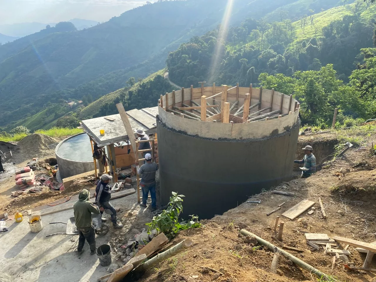 Alrededor de $331788.49 es el monto de inversión del proyecto regional de agua que tiene un avance aproximado de 62% de construcción.