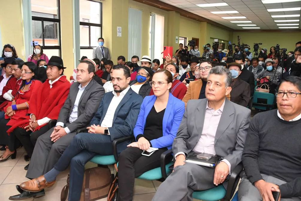 La decisión se da ante la preocupación de los líderes de tres organizaciones sociales que protagonizaron el paro nacional de 18 días, ante la falta de acuerdos a las propuestas que se han hecho en las cinco mesas