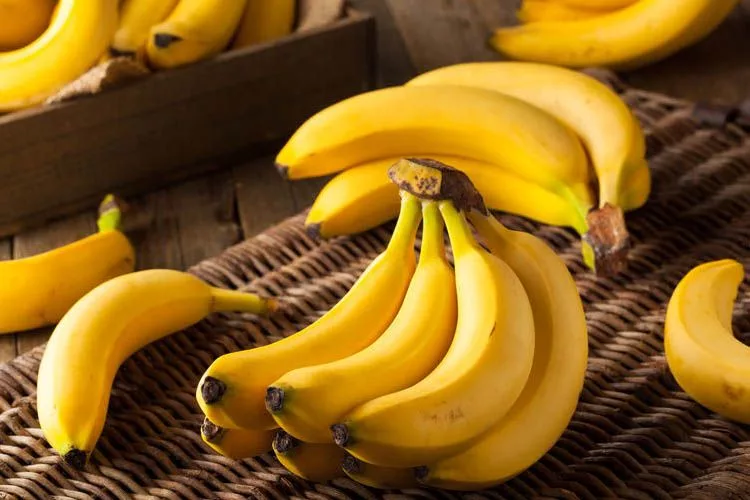 El banano fue presentado en una masa junto a otro de los alimentos emblema del país, el camarón.