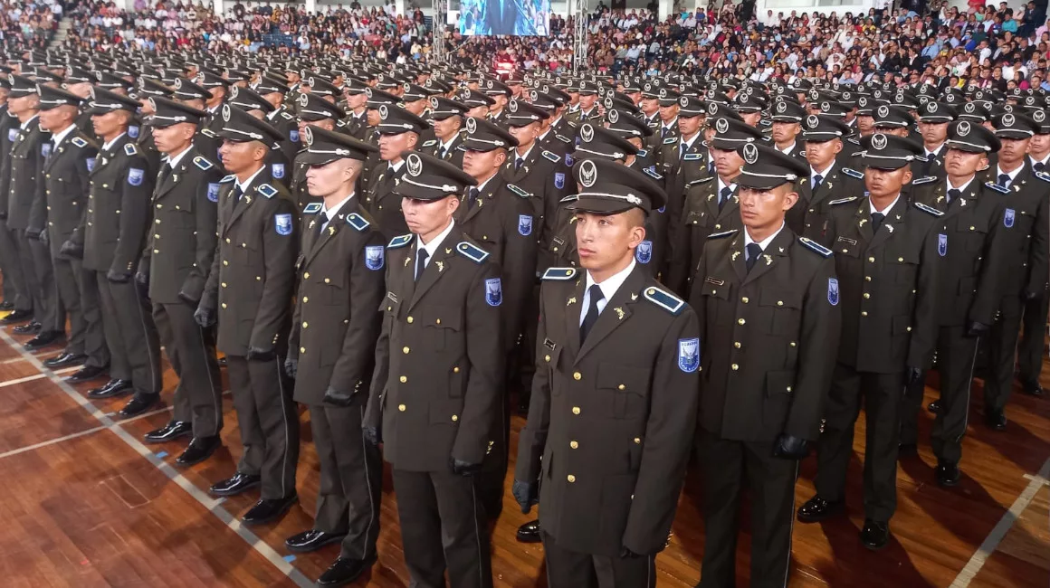 Por la falta de recursos, los otros gastos deberán ser asumidos por los mismos aspirantes.