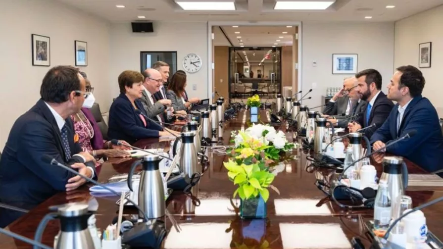 En estos encuentros se analizó la importancia de que el Ecuador continúe con el respaldo financiero.