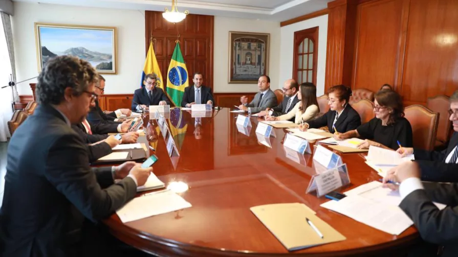 Los Gobiernos de Ecuador y de Brasil acordaron fortalecer la cooperación en torno a una variada agenda de temas como la seguridad, defensa, movilidad humana, comercio e inversiones.