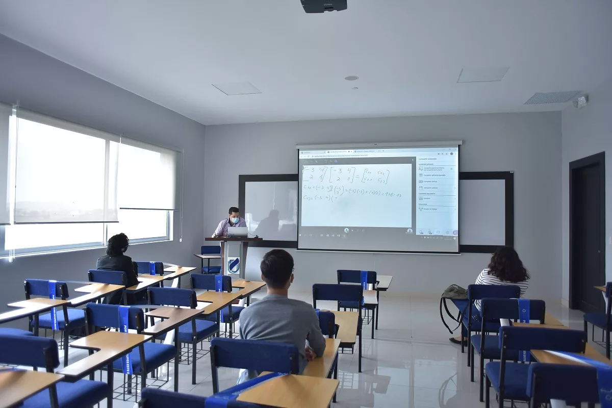 Algunos aspirantes no están seguros de cómo realizar pagos, por ejemplo, de matrículas.