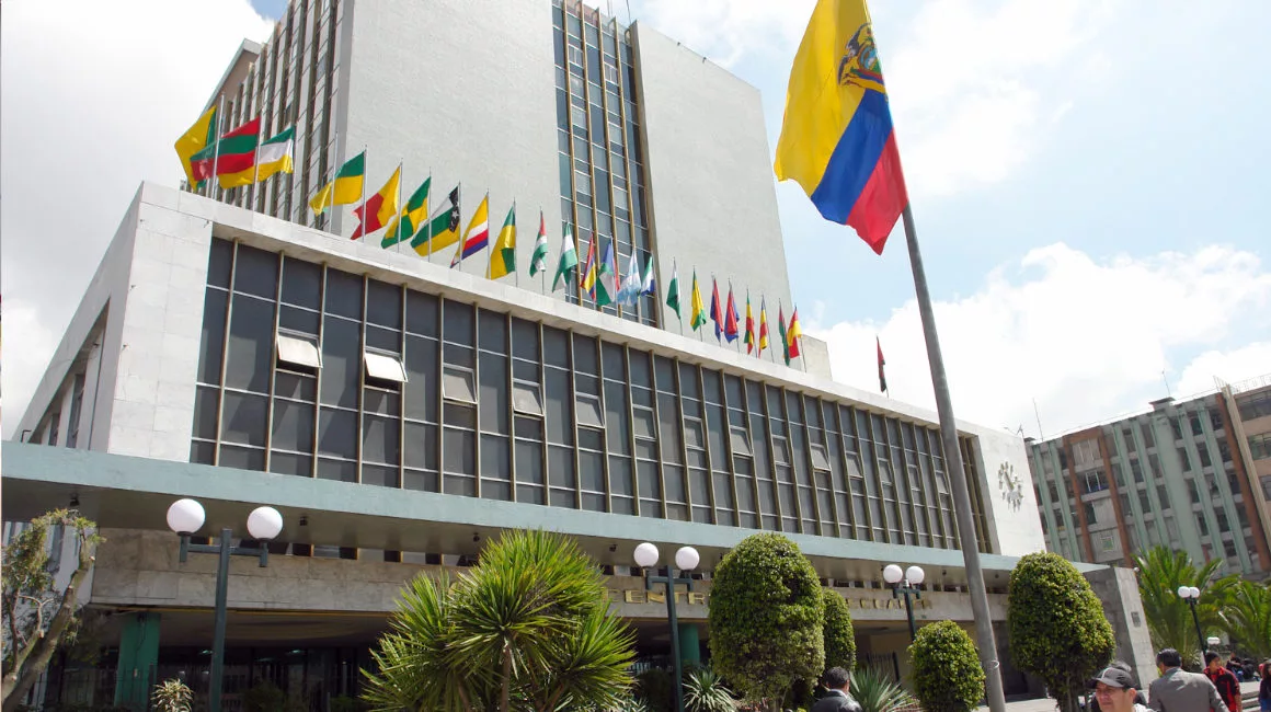 El BCE argumenta que la supresión de partidas de los exfuncionarios, ocurrida en 2004, se dio en atención a una disposición de la entonces Ley Orgánica de Servicio Civil y Carrera Administrativa (LOSCCA).