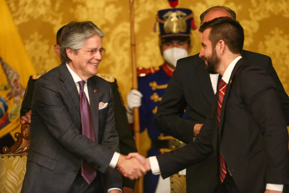 El ministro confirmó que tienen reunión de directorio el próximo 14 de diciembre, tras lo cual esperan un nuevo desembolso del FMI por 700 millones de dólares.