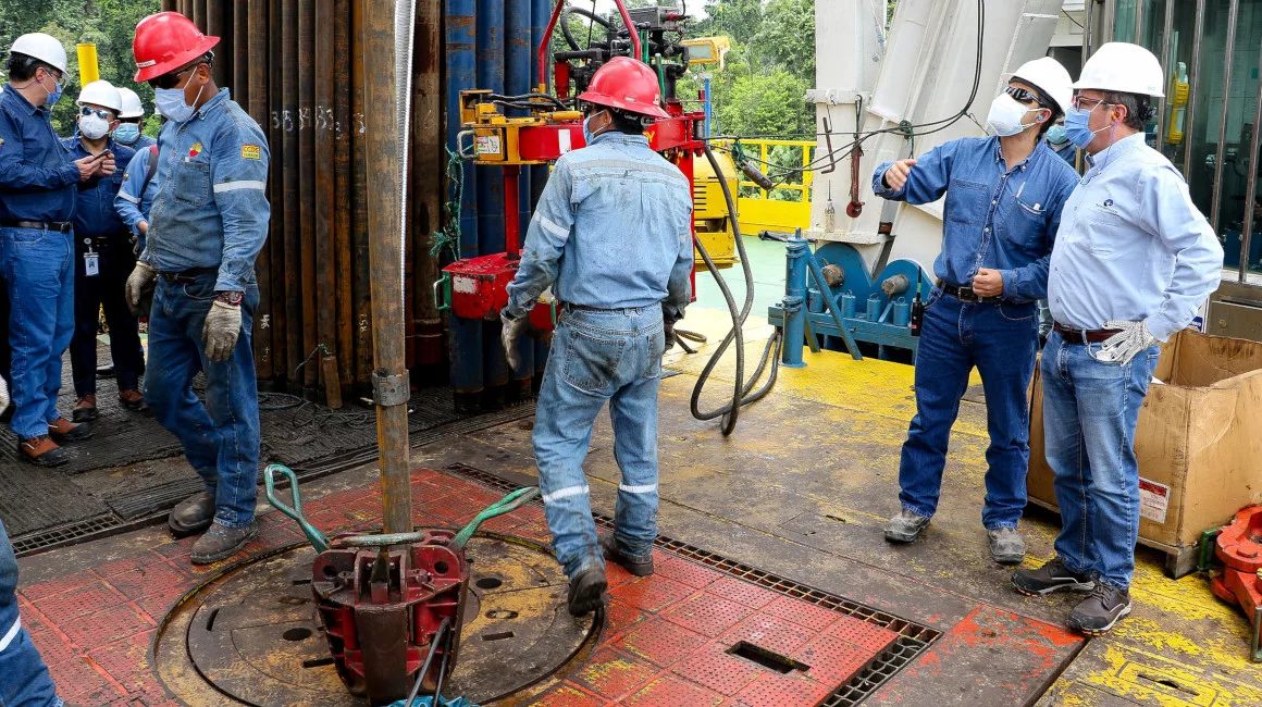 La producción del bloque ITT, el de mayor proyección de Ecuador, cayó a 43.233 barriles el 15 de noviembre, tras el paro de una comunidad indígena que bloqueó el paso de trabajadores y cortó el suministro de energía.