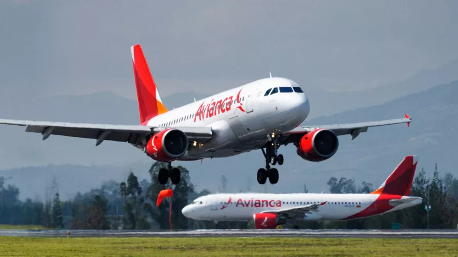 A diciembre de 2022, había un total de nueve rutas domésticas y 38 internacionales autorizadas en el país.