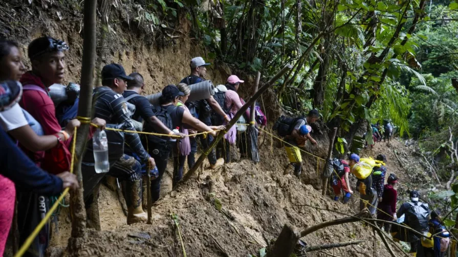 Solo en enero pasado llegaron a la provincia panameña de Darién 24.634 personas, más del quíntuple que en el mismo mes del año pasado.