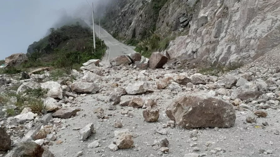 En total, el Ministerio de Transporte calcula que se requieren $27 millones para las dos carreteras.