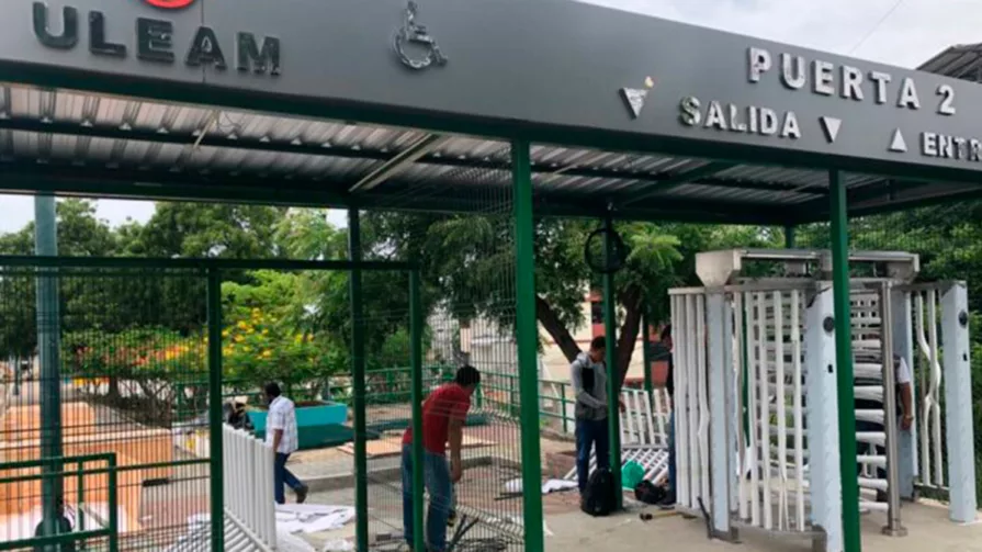 Casi todas las universidades del Ecuador cuentan con cámaras de video vigilancia dentro de sus territorios.