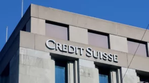 El colapso de Credit Suisse podría tener consecuencias al mercado financiero.