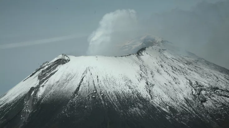 El Popocatépetl es uno de los volcanes más importantes de México.